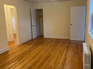 64-16 Cloverdale Blvd #B, Oakland Gardens, NY 11364