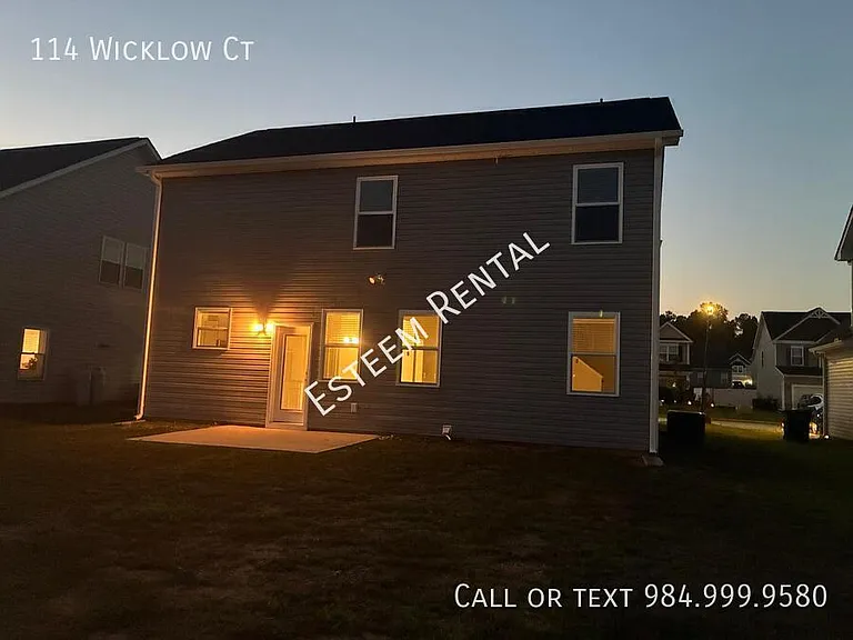 114 Wicklow Ct — Photo 21