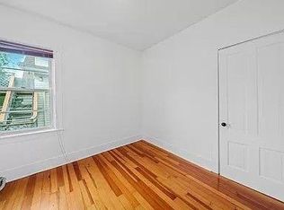 21 Salisbury St #2, New Bedford, MA 02744