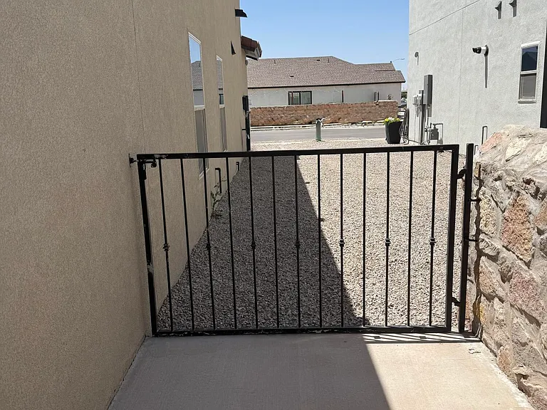 10148 Texas Madrone Dr — Photo 11