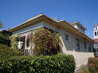 824 17th Ave, Seattle, WA 98122