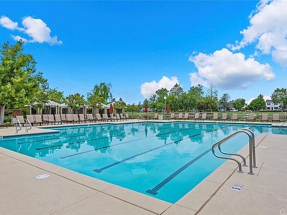 Junior Olympic Lakefront Swimming Pool (for Harveston Residents Only)