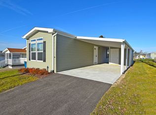 111 Devonshire Dr, Delmont, PA 15626