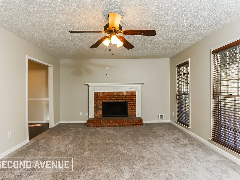 654 Ladora Dr — Photo 11