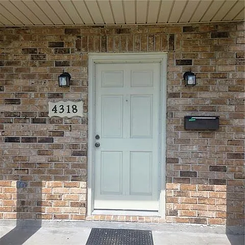4318 Lime St — Photo 3
