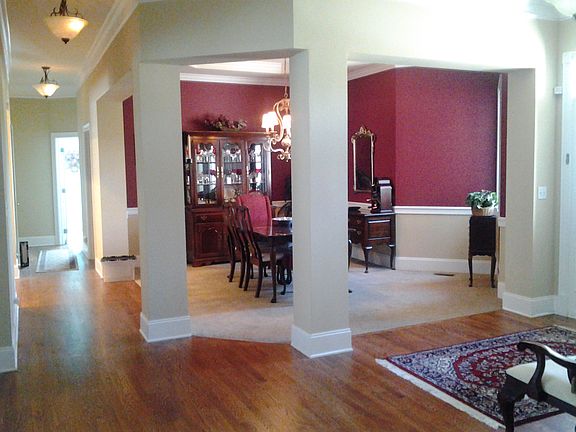 Formal dining room