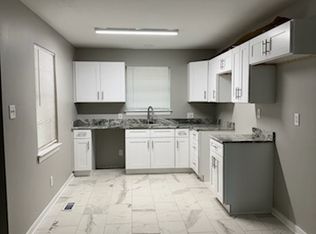 8 Frostwood Dr, Sherwood, AR 72120