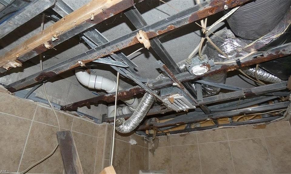1st image of 3421 Winkler Ave APT 403