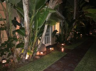 288 16th Pl #A, Costa Mesa, CA 92627