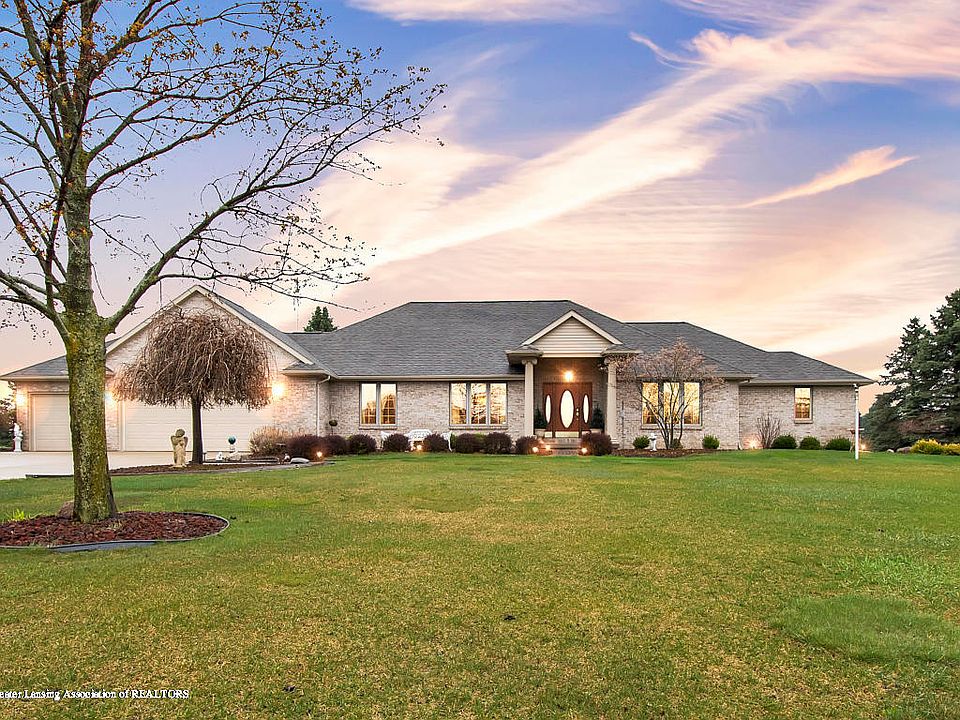 1st image of 8645 W Scenic Lake Dr