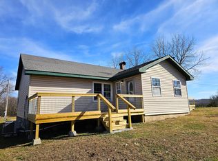 3160 Shady Grove Rd, Cabool, MO 65689