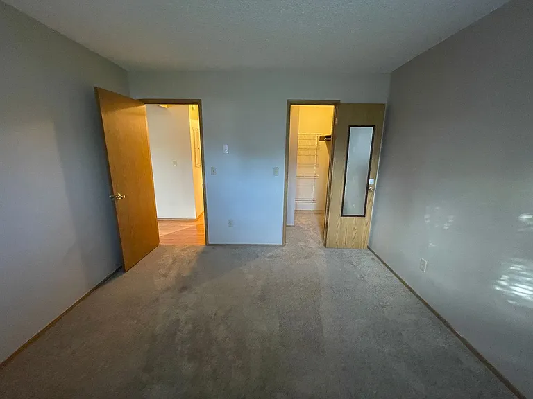 11044 SW Greenburg Rd #113 — Photo 12