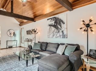 2303 Xerxes Ave N, Golden Valley, MN 55422