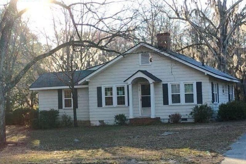 1st image of 2123 4th Ave