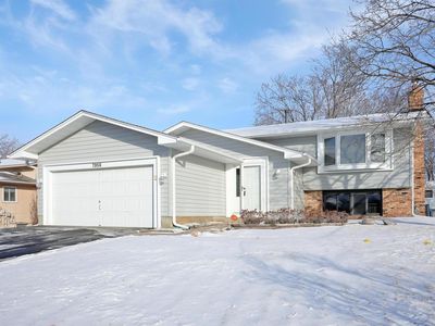 7956 Louisiana Ave N, Brooklyn Park, MN, 55445
