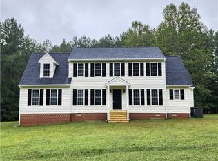 2566 Moon Glow Dr, Powhatan, VA 23139