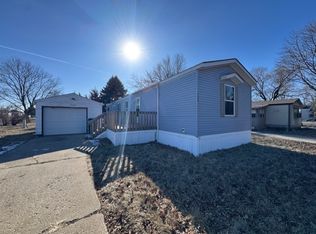 2 Bed 2 Bath Single Section Plan, Autumn Ridge, Ankeny, IA 50021