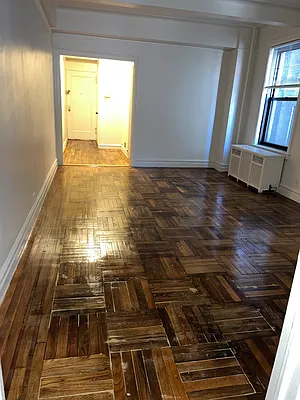 Rented by Gilligan Long Island Realty, Inc. | media 59