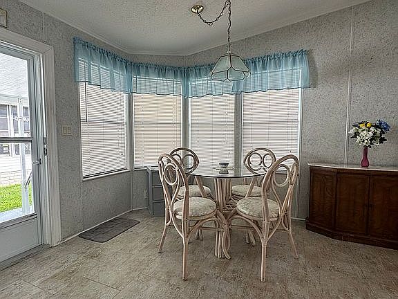 Large kitchen table area