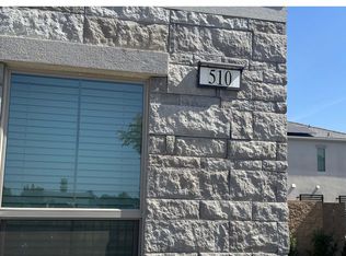 510 W Mahogany Ln, Clovis, CA 93611