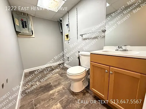 1222 E Henry Clay Ave Photo 1
