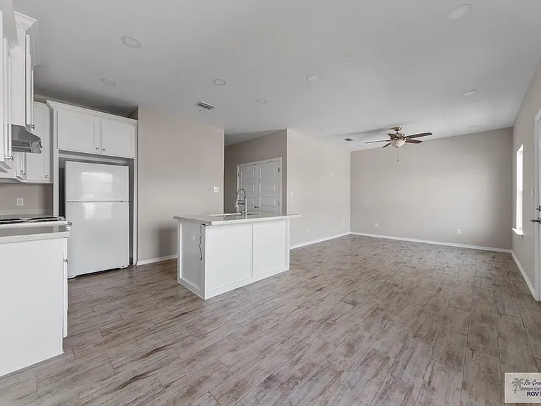 2425 N Valley Cir #A — Photo 9