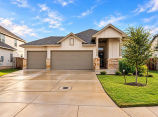 3739 Canby Oak Blf, Seguin, TX 78155