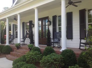 6303 Fox Chase Dr, Davidson, NC 28036