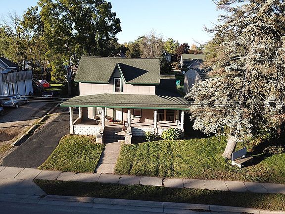 2nd image of 437 E Flint St