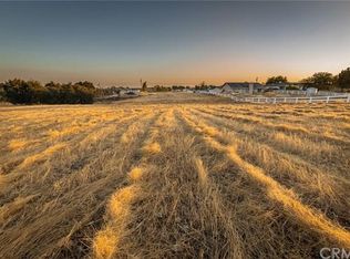 6346 Merlot Ln, Adelaide, CA 93446