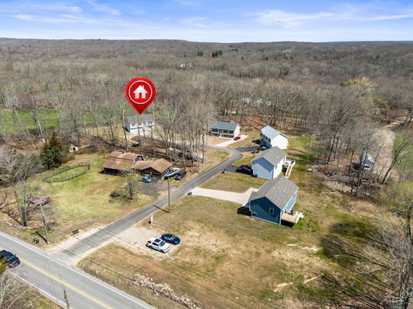 156F Norwich Westerly Rd, North Stonington, CT 06359