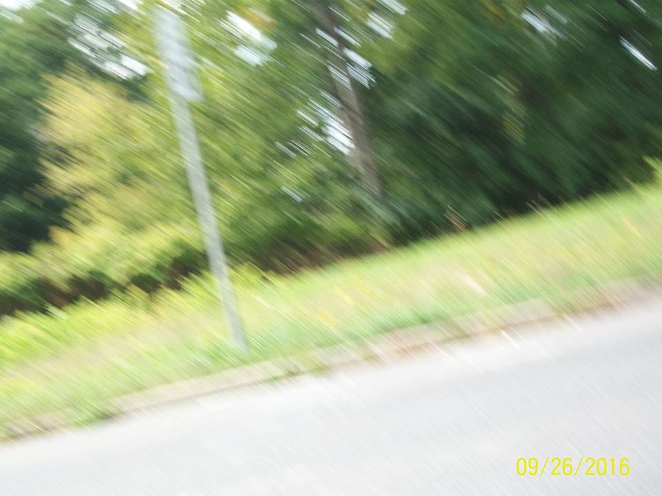 2nd image of 238 Market St