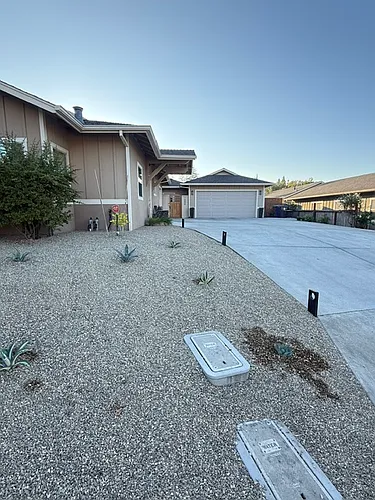 1006 Little St Photo 1