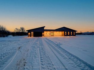 293 Kelly Rd, Prince Edward County, ON K0K 1P0