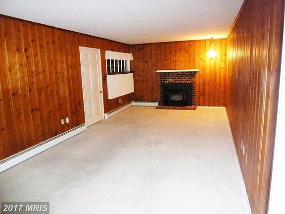 Living Room w/vintage Knotty Pine used throughout