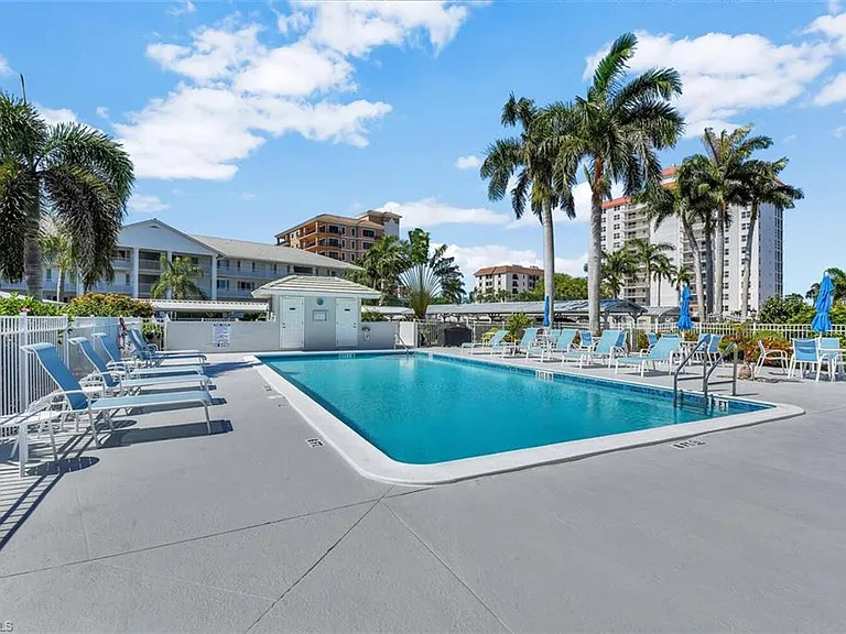 10682 Gulf Shore Dr #C-205 — Photo 29