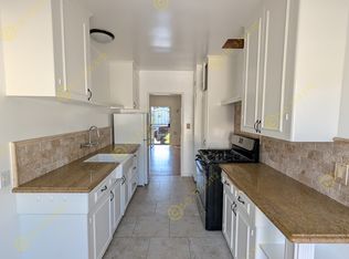 2434 Grandview Ave, Venice, CA 90291
