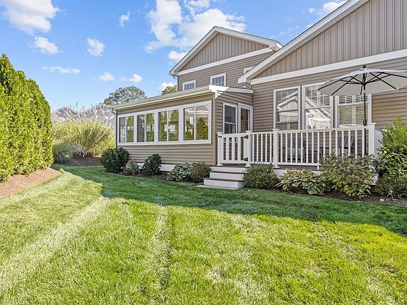 4th image of 53 Bay Pointe Dr #53