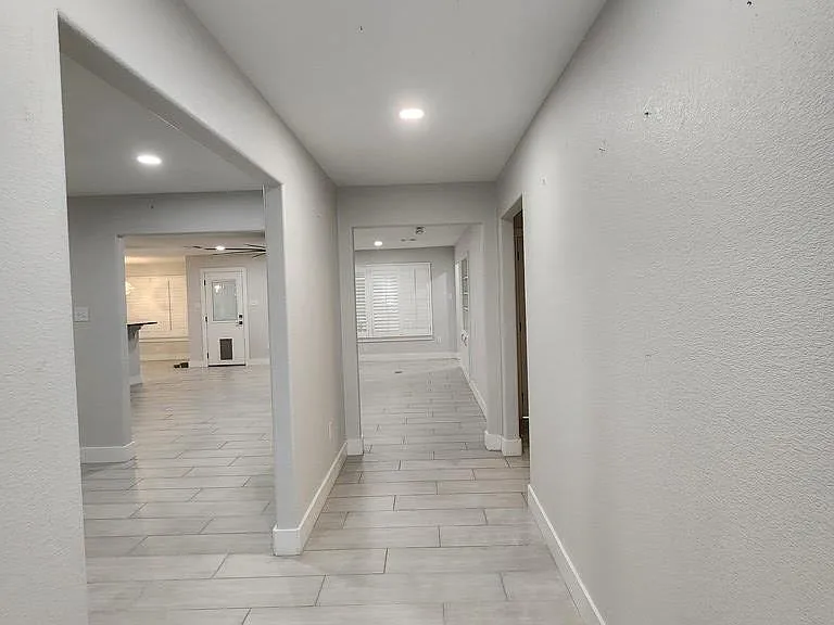 3300 Durant Dr — Photo 3