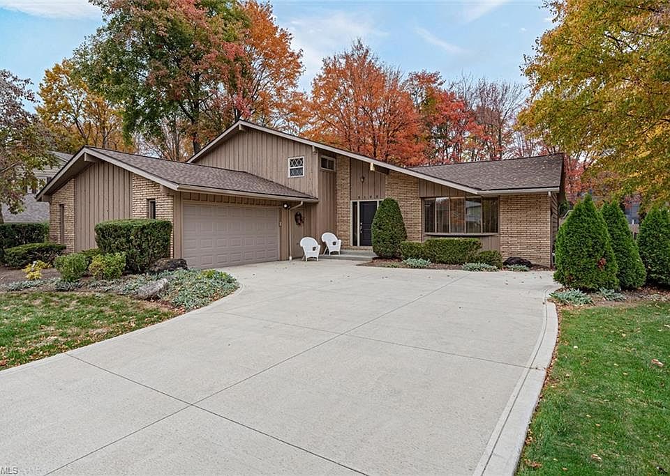 1st image of 2195 Elmwood Dr