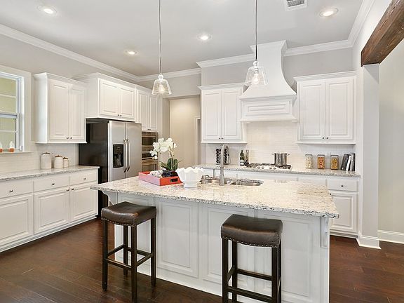 4th image of 36310 Belle Reserve Ave