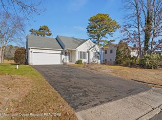 1018 Treasure Ave, Manahawkin, NJ