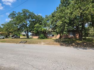 506 Clay St, Bryan, TX 77801