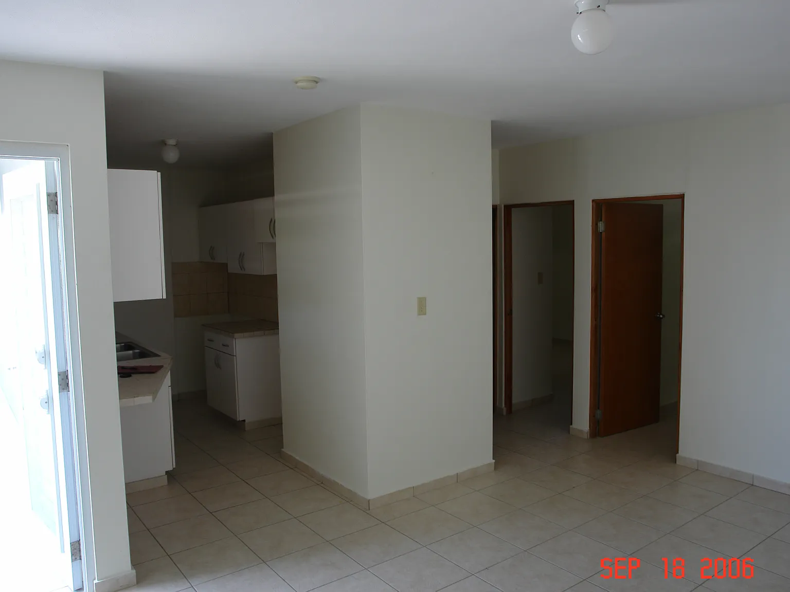 2 bed, 815 sqft, $795 — Photo 4