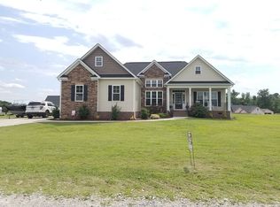 58 Buckhorn Farms Ln, Holly Springs, NC 27540