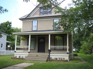 535 Laurel St, Reedsburg, WI 53959