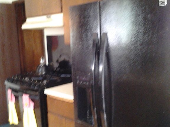 5th image of 128 Bloomington Ave