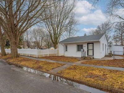 421 Decatur St, Lincoln, IL, 62656