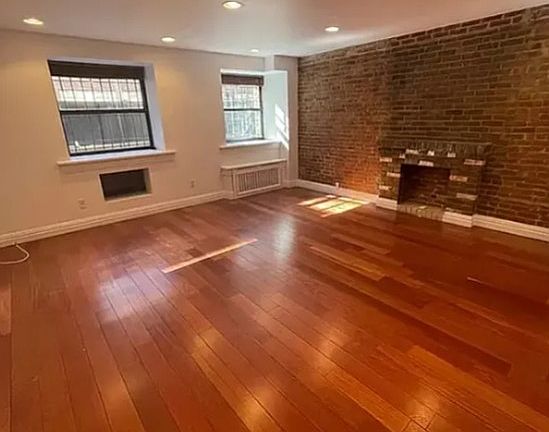 2nd image of 315 W 75th St APT Bf