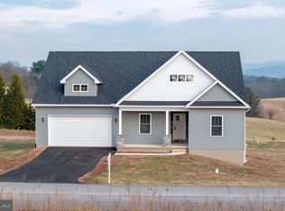 14 Jesse Ln, Halifax, PA 17032